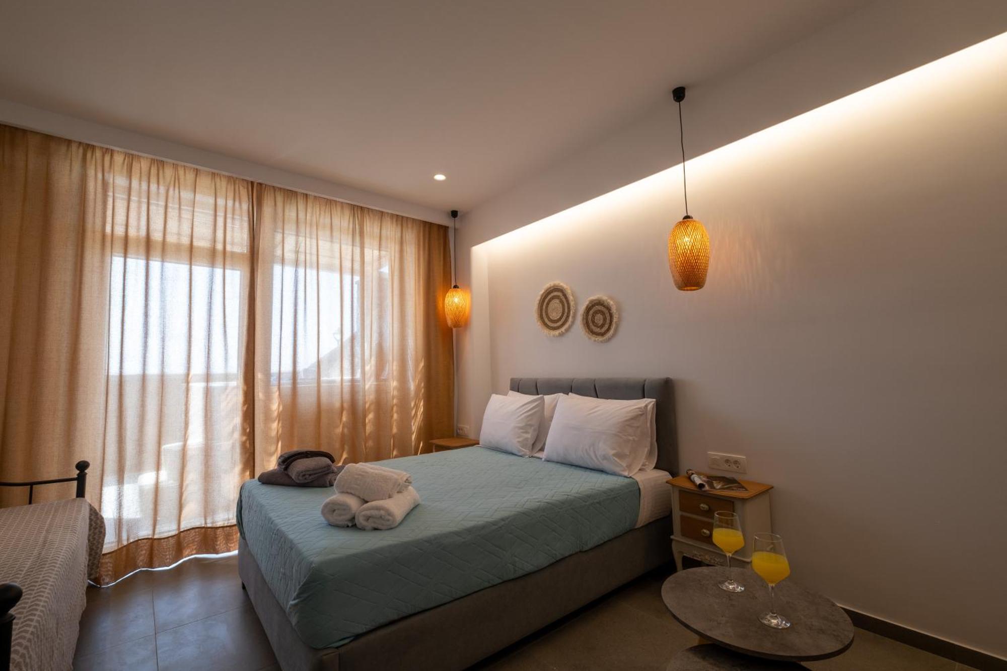 Sand Gem - Beach Apartments Perivolos  Exteriör bild